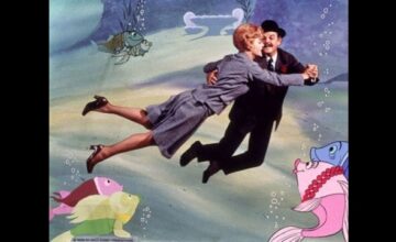 ベッドかざりとほうき