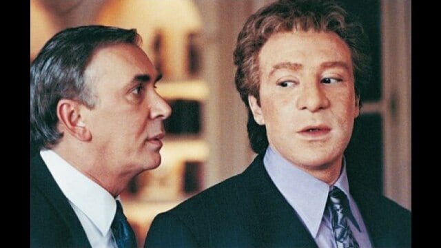 トゥルー・アイデンティティー/正体知られて大ピンチ!!