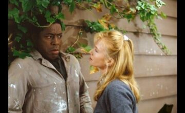 ゆりかごを揺らす手