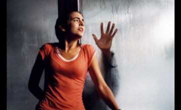 ストレンジャー・コール ストレンジャー・コール